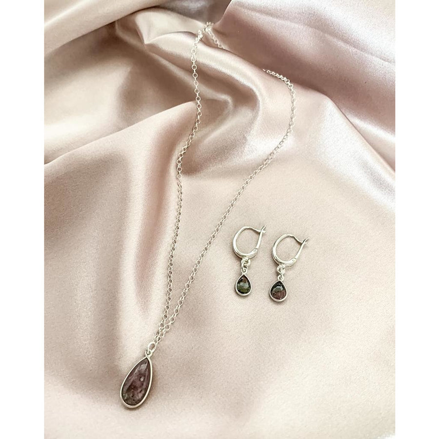 Silver earrings with tourmaline stone