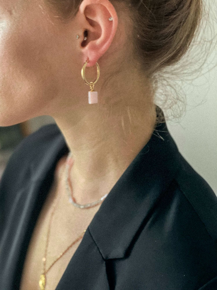 Boucles d'oreilles créoles avec pierre opale rose or / argent