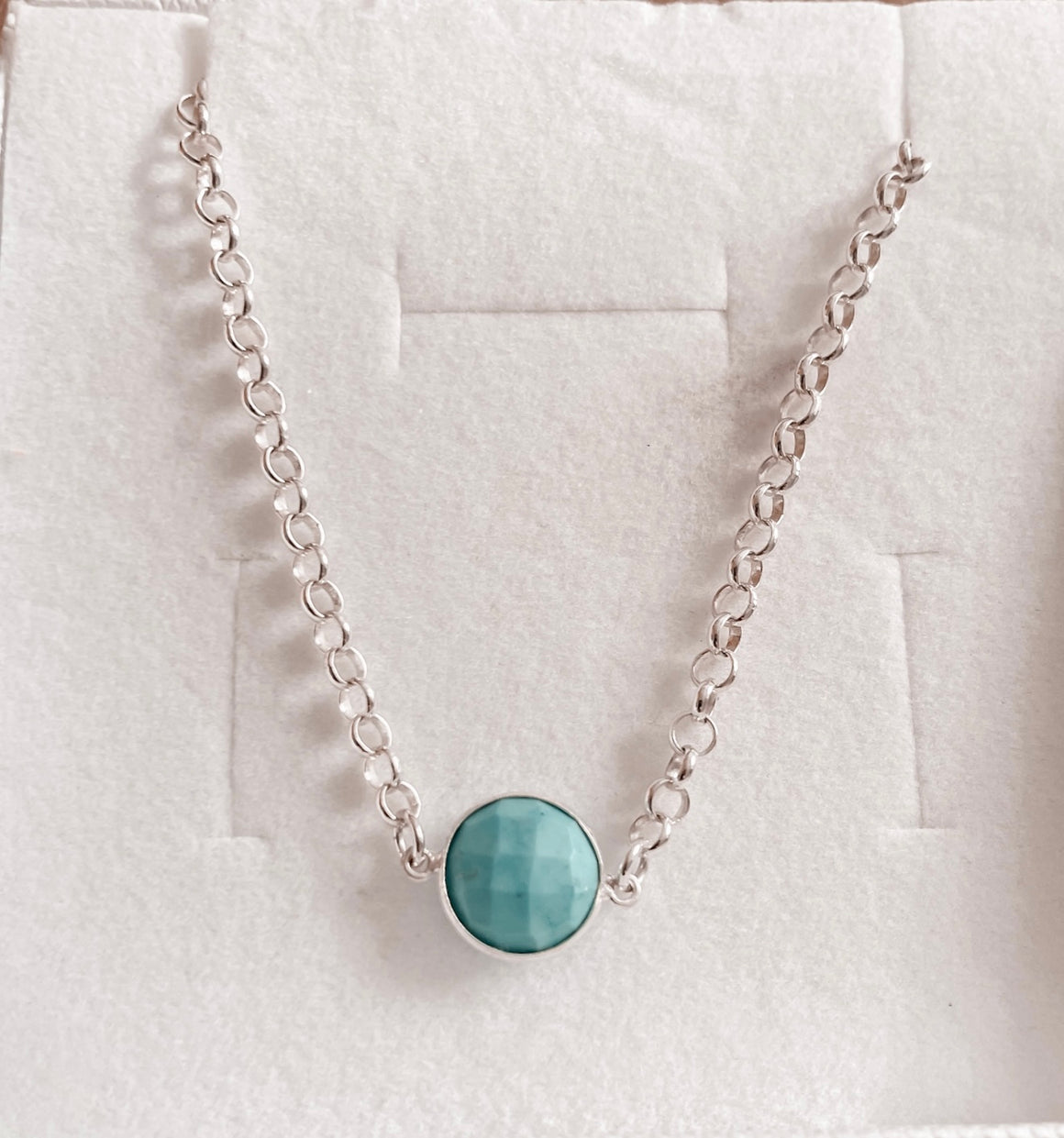 Silver necklace with turquoise Hewlite stone pendant